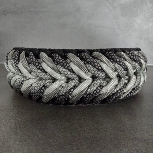 paracord halsbanden en hondenlijnen zelf samenstellen spontaneous
