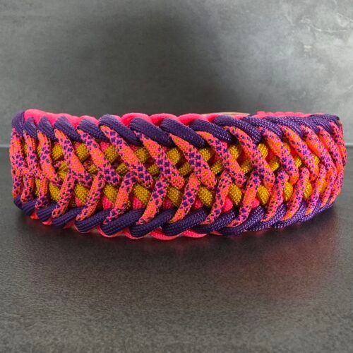 paracord halsbanden en hondenlijnen zelf samenstellen flying cookie