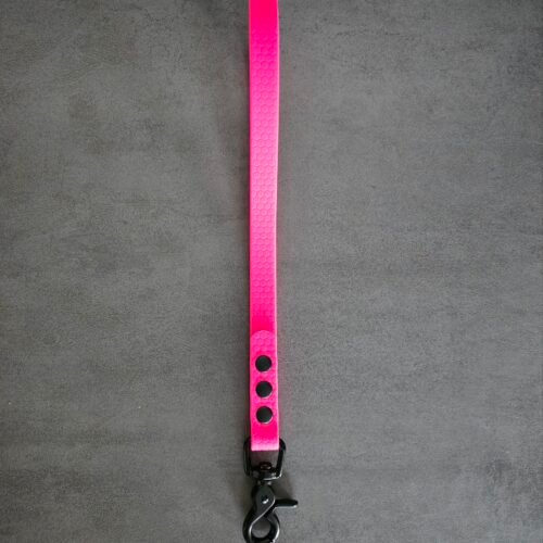paracord halsbanden en hondenlijnen zelf samenstellen pvc coated webbing korthouder