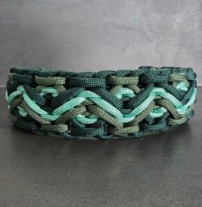 paracord halsband Mystique Wutz