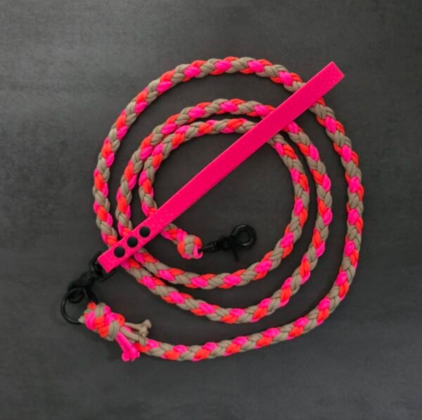 paracord hondenlijn dubbel rond neon roze en tan
