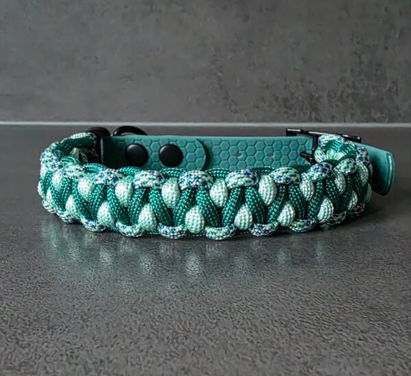 Paracord halsband kleine hond of puppy