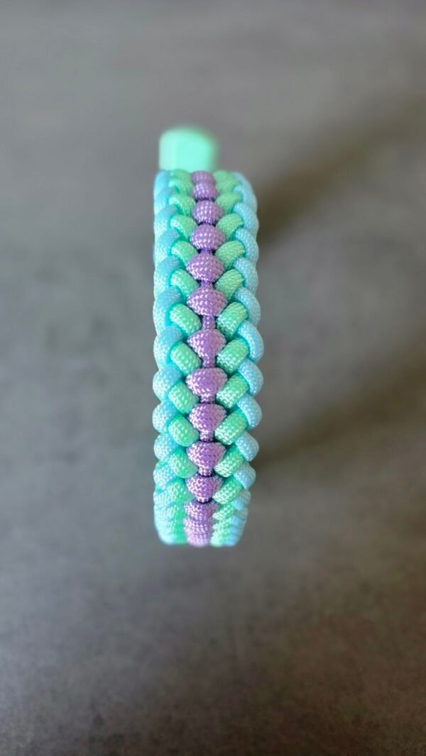 paracord halsband Sanctified Covenant paracord halsband Sanctified Covenant