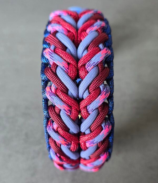 paracord halsband Spontaneous